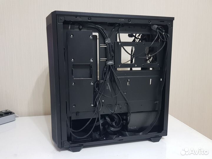 Корпус be quiet