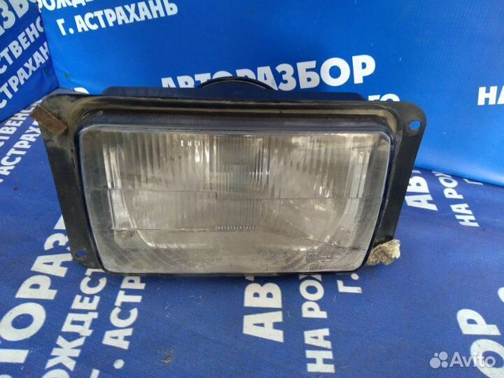 Правая фара. передняя правая Маз 54329 грузовой
