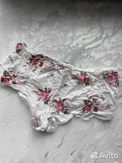 Шортики Wildfox размер Xs