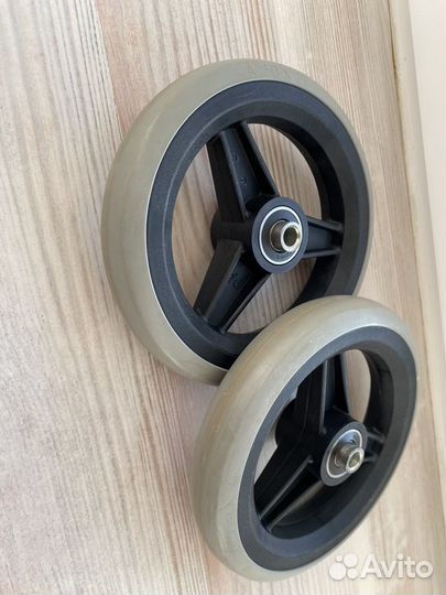 Колеса для инвалидной коляски
