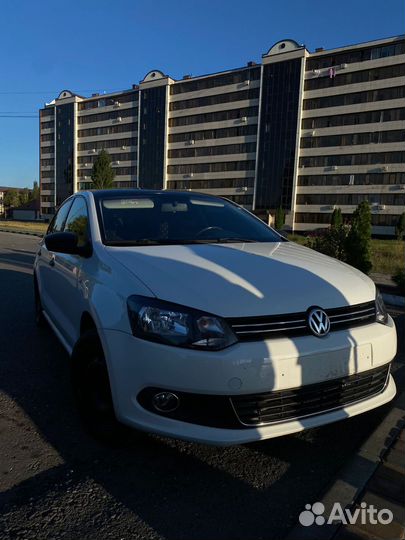 Volkswagen Polo 1.6 МТ, 2015, 200 000 км