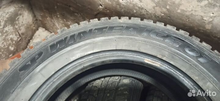 Dunlop SP Winter Ice 01 195/65 R15 92