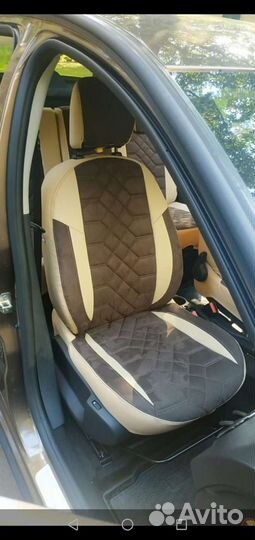 Автомобильные чехлы из экокожи 