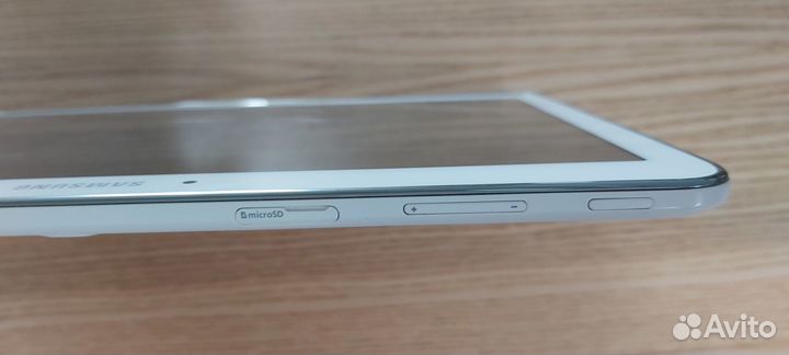 Планшет Samsung Galaxy Tab 4 10.1