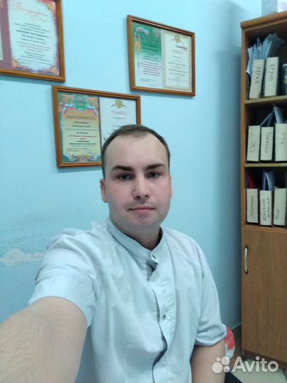 Повар бригадир.Повар универсал в столовую
