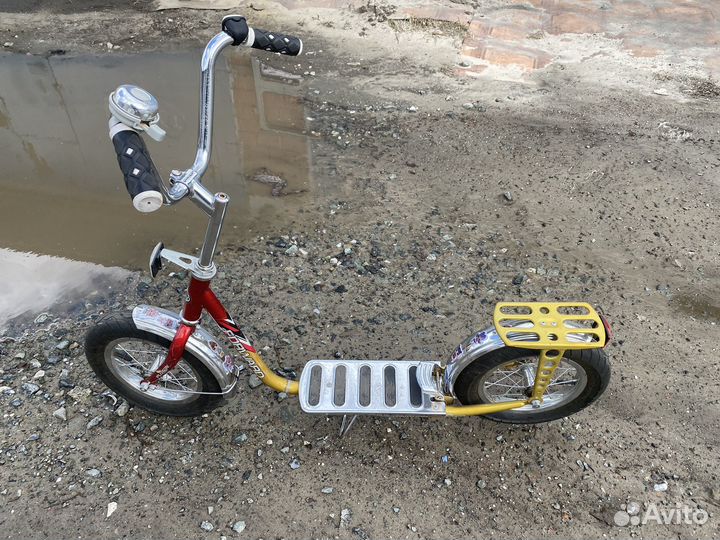 Самокат детский бу с надувнымм колесами