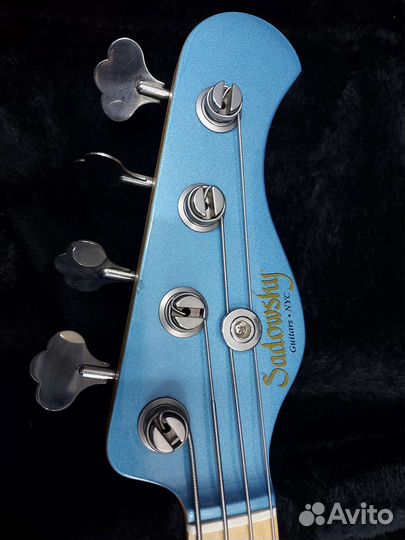 Sadowsky NYC USA. Бас гитара