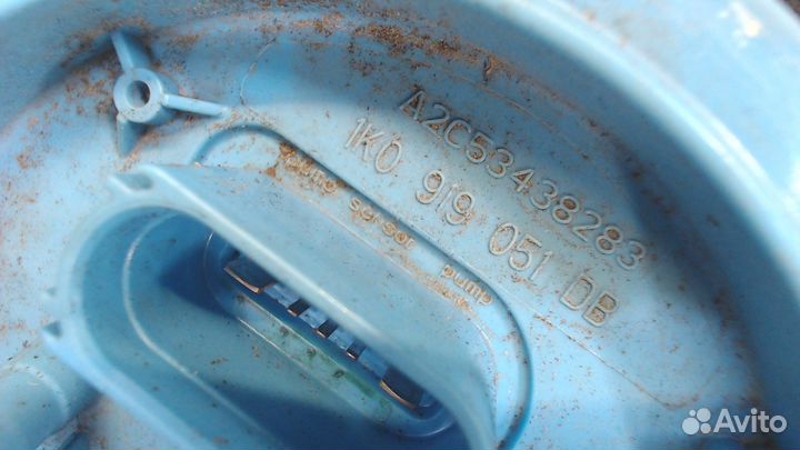 Насос топливный электрический Volkswagen Jetta 6