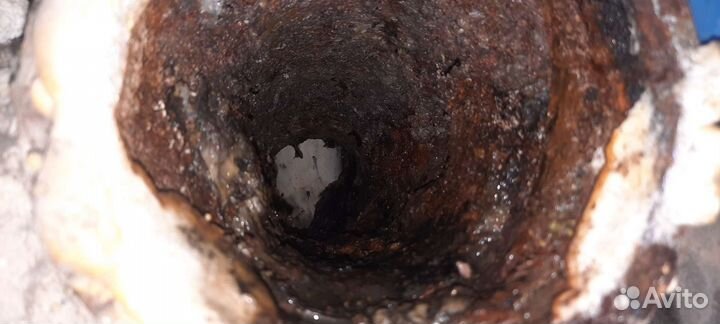 Снятие заглушки канализации сантехника