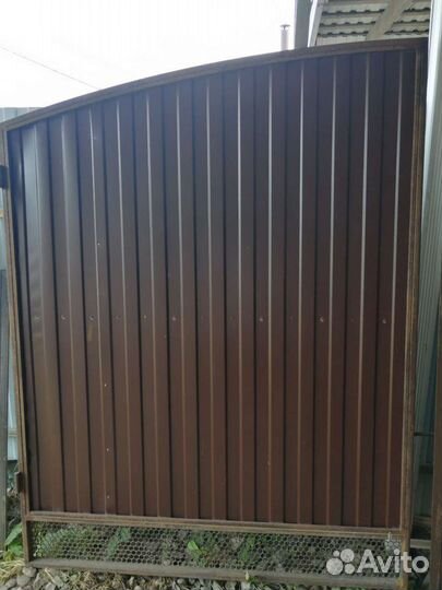 Секционные ворота бу