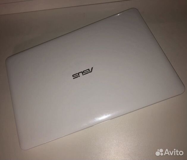 Ноутбук asus