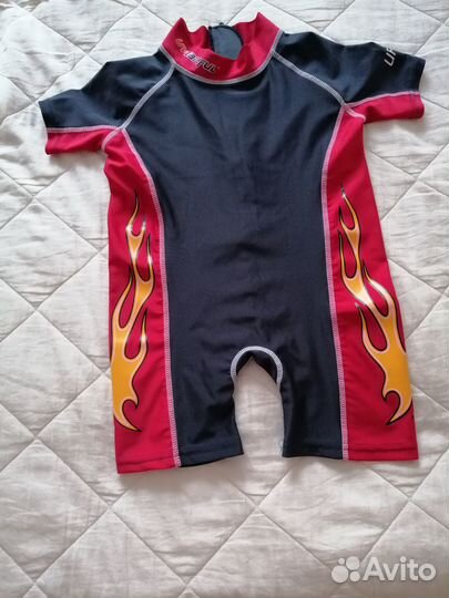 Купальный детский новый костюм размер 98-104