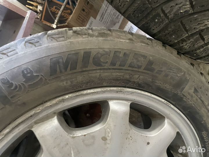 Моноблоки Mercedes 215/55R16