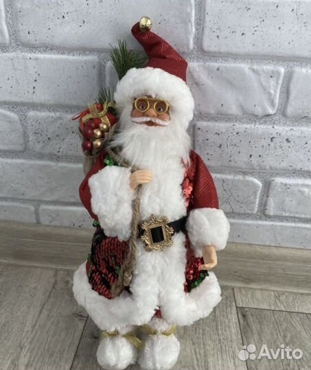 Дед мороз под елку