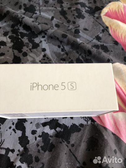 Коробка от айфона 5s