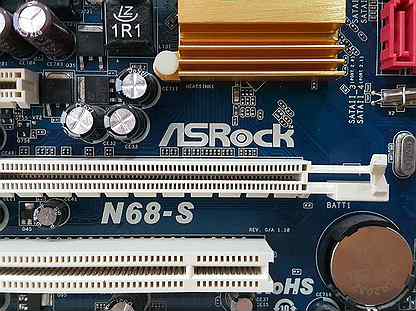 AM2+ ASRock N68-S (nvidia GeForce 7025)(DDR2)