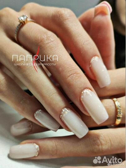 Маникюр, педикюр, наращивание ногтей