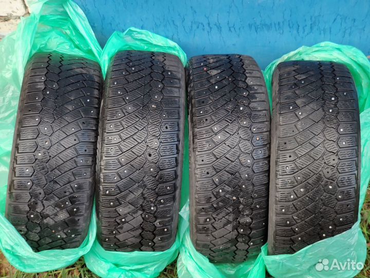 Gislaved Nord Frost 200 205/55 R16 94T