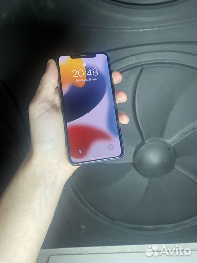 iPhone 11 Pro, 64 ГБ