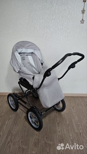 Детская коляска 3 в 1