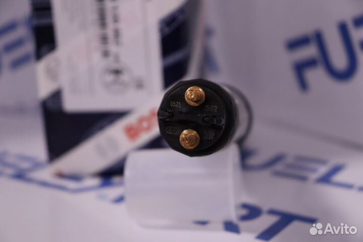 Форсунка топливная 0445120562