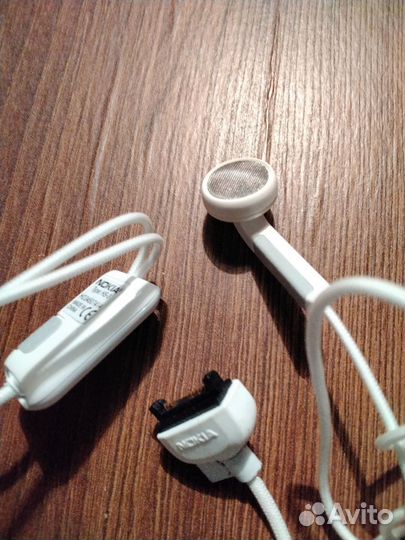Наушники оригинальные для телефонов и смартфонов