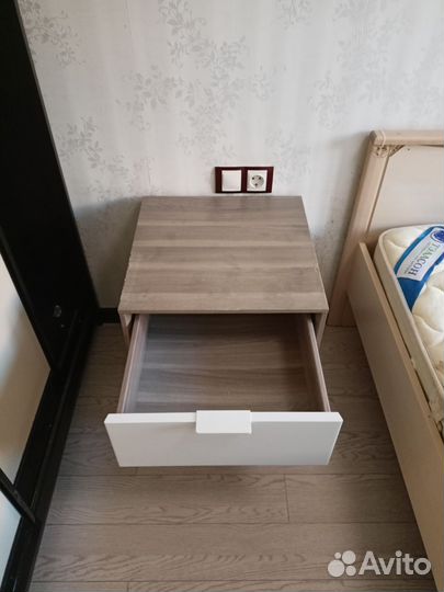 Полка со стеклом комплект