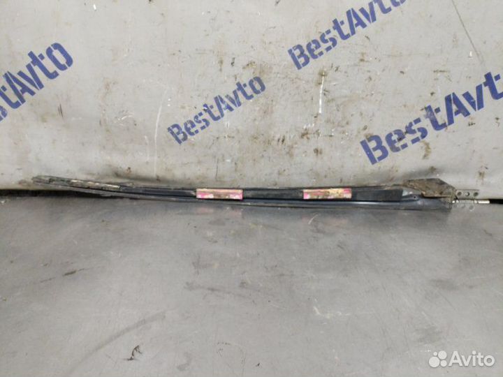 Молдинг двери задний правый Hyundai Verna седан