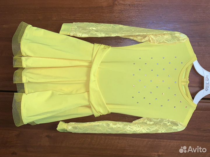 Костюм для фигурного катания или бальных танцев