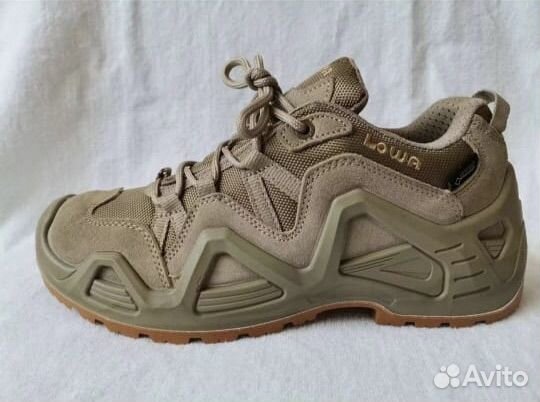 Кроссовки lowa