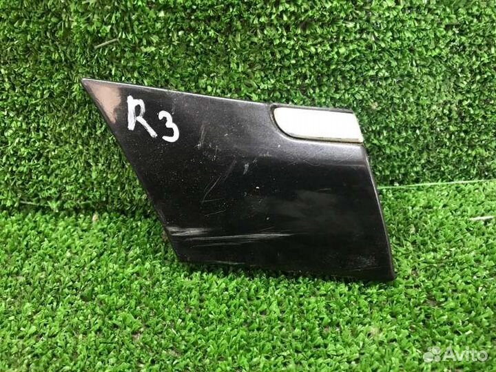 Накладка на крыло задняя правая Audi A8 Quattro D2