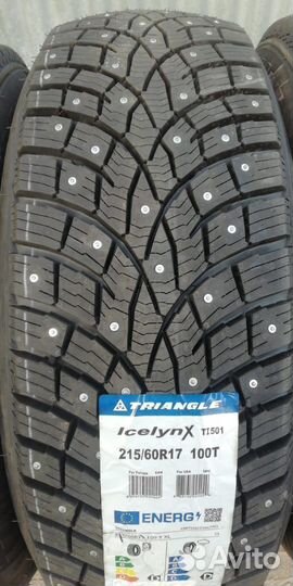 Triangle IcelynX TI501 215/60 R17