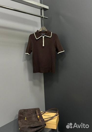 Крутое поло Miu Miu