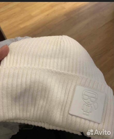 Шапка женская