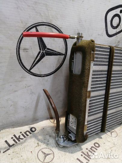 Радиатор печки Mercedes S-Class W221