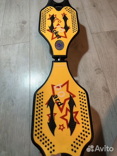 Seoul скейтборд rocketboard