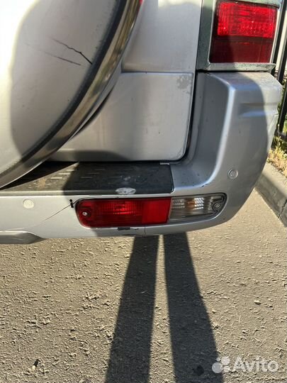 Mitsubishi Pajero 3.2 AT, 2003, 400 000 км