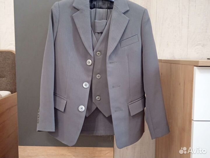 Школьный костюм для мальчика 128