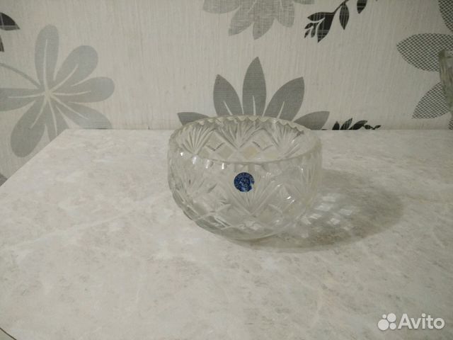 Хрустальная ваза