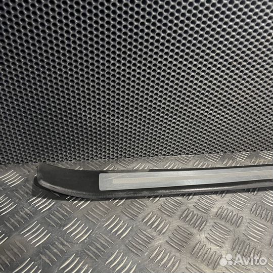 Накладка порога (внутренняя) Audi A4