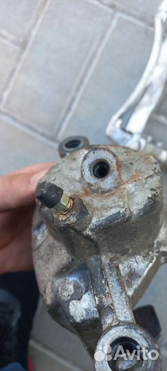 Супорт передний kia spectra