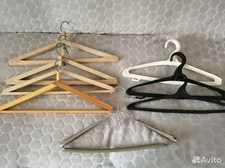 Вешалки/плечики
