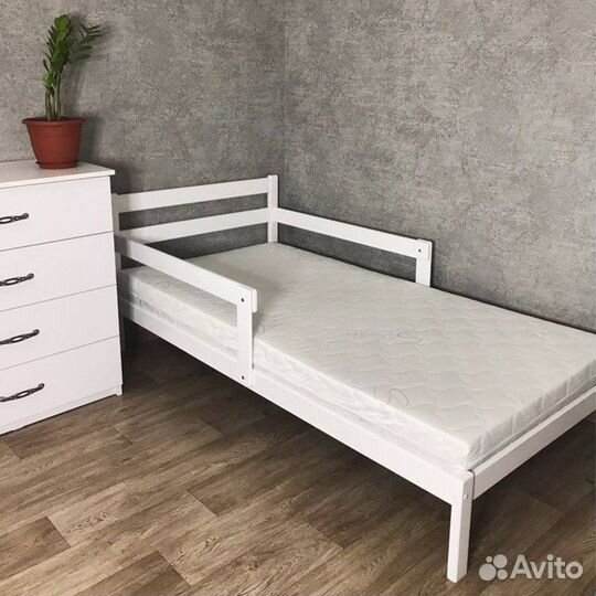 Детская кровать Новая