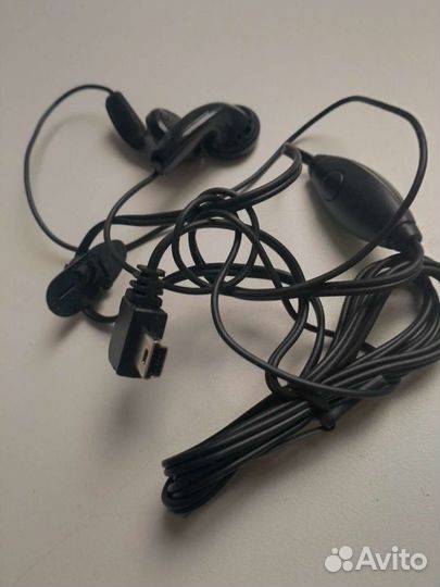 Наушники