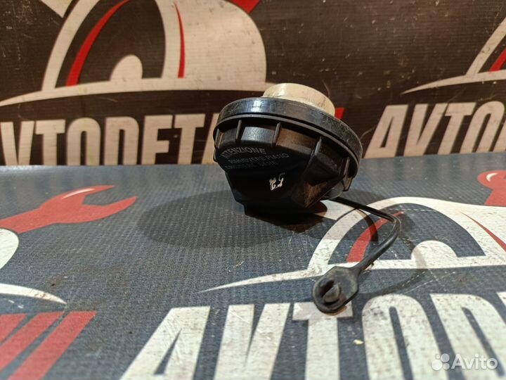 Крышка бензобака Hyundai Elantra XD 3