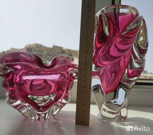 Модерн, вазы,толстое цветное стекло