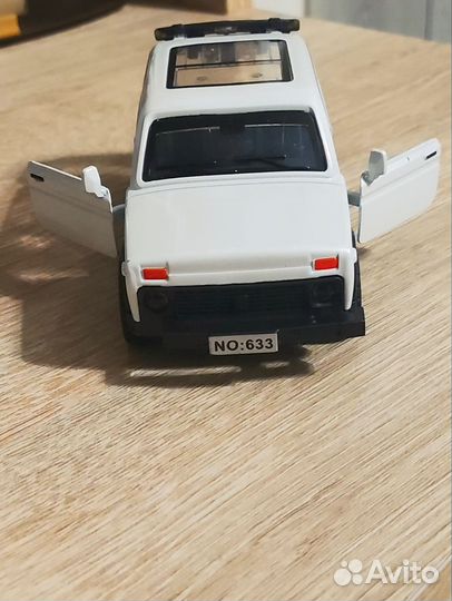 Модель игрушечного АВТОМОБИЛЯ из сплава