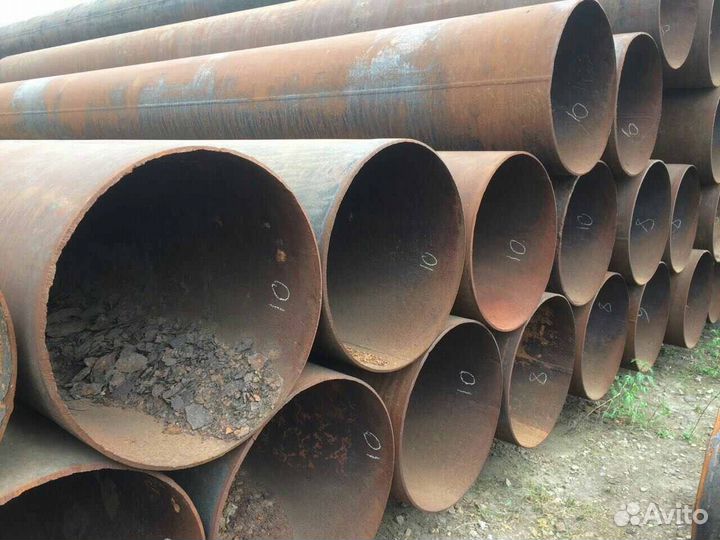 Футлят из стальных труб 325*5. Трубы на заезд бу. Дренажная труба металлическая. Асбестовая труба 500 мм. Фото тпло трубы хабаровск.