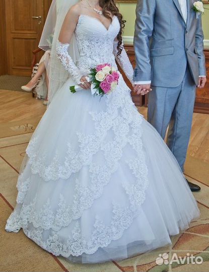 Свадебное платье