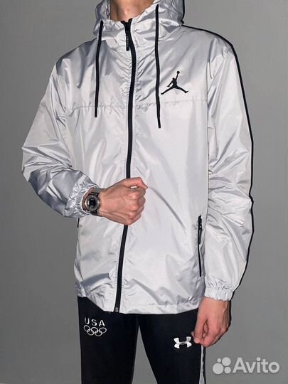 Ветровка jordan